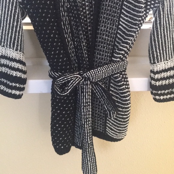 Cardigan - Picture 4 of 5